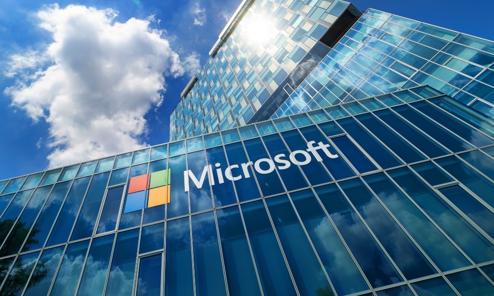 Microsoft прибегла в России к тактике ползучей экспансии