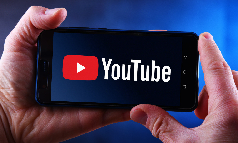 YouTube удалил 5 американских каналов, обвиненных в связи с Россией