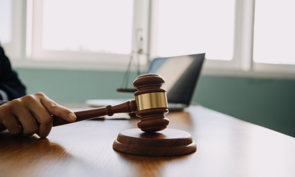Администратора телеграм-канала осудили на 2,5 года за вымогательство у топ-менеджера «Ростеха»