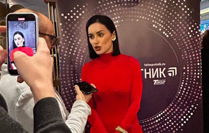 В Роспатент поступила заявка на товарный знак для анонсированного Тиной Канделаки журнала